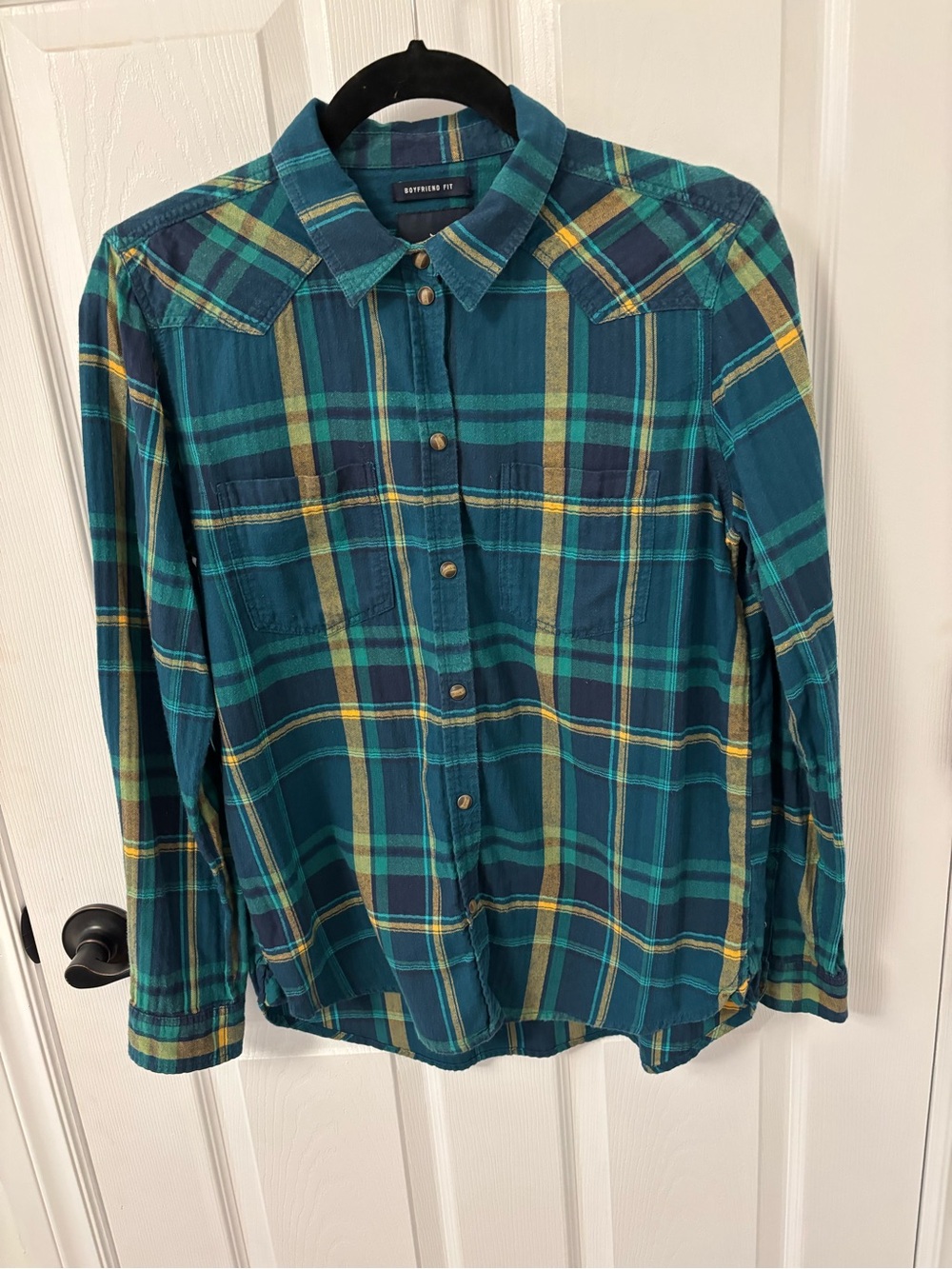 American Eagle Outfitters Teal Navy Plaid Button-Down Shirt